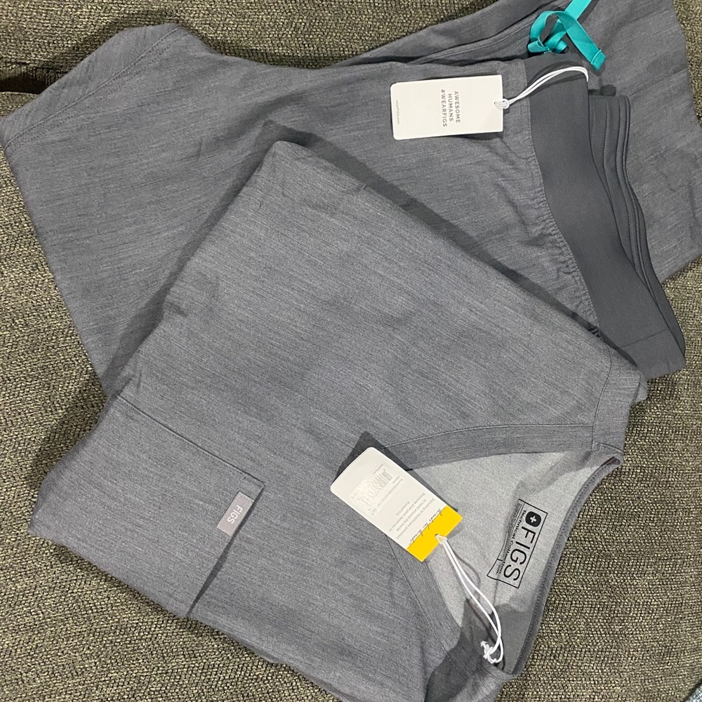 Figs Scrub Sets (brand new)